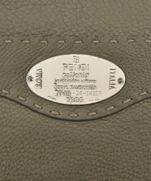 FENDI 肩背包