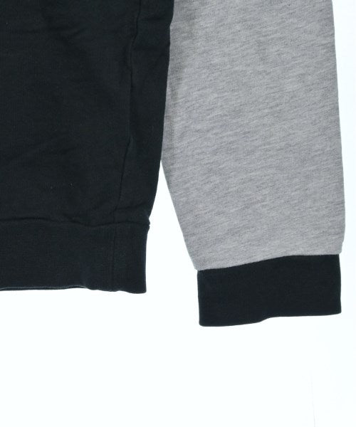HUGO BOSS T恤/上衣