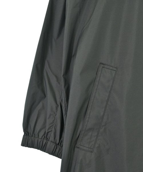 HUGO BOSS 支撐領外套