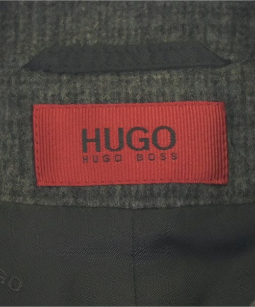 HUGO BOSS 支撐領外套