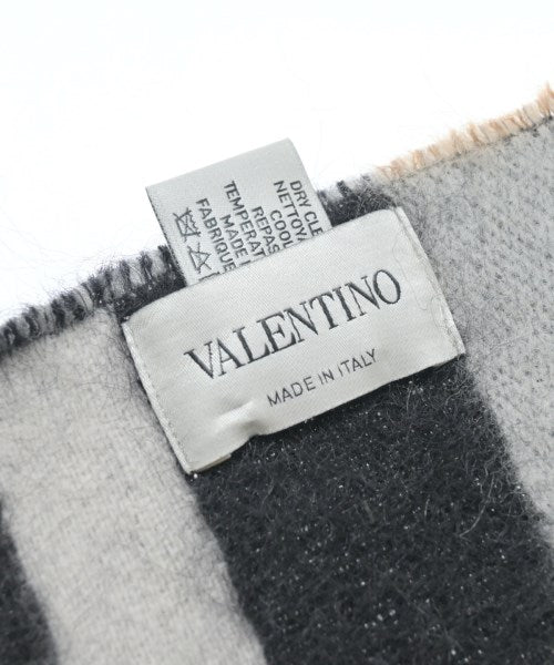 VALENTINO 冬季圍巾