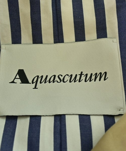 AQUASCUTUM 支撐領外套