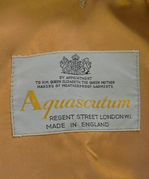AQUASCUTUM 支撐領外套