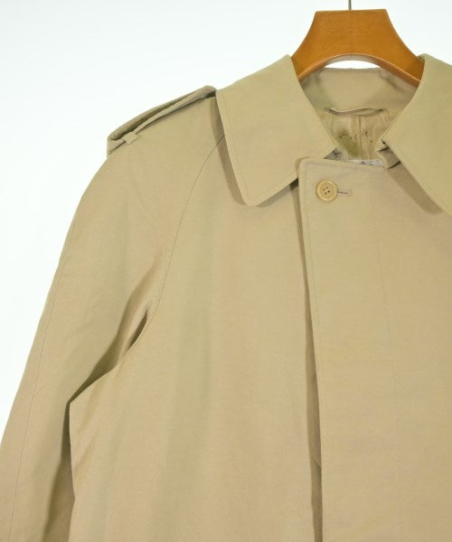 AQUASCUTUM 支撐領外套