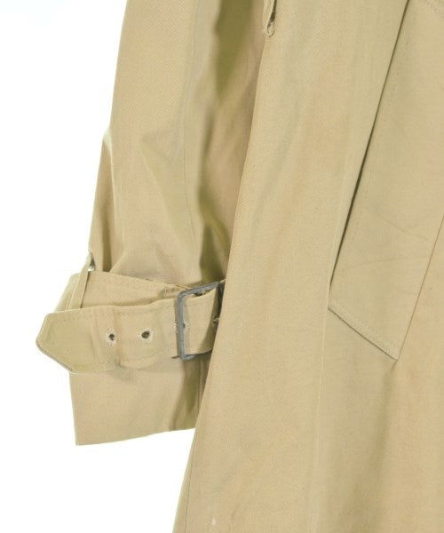 AQUASCUTUM 支撐領外套