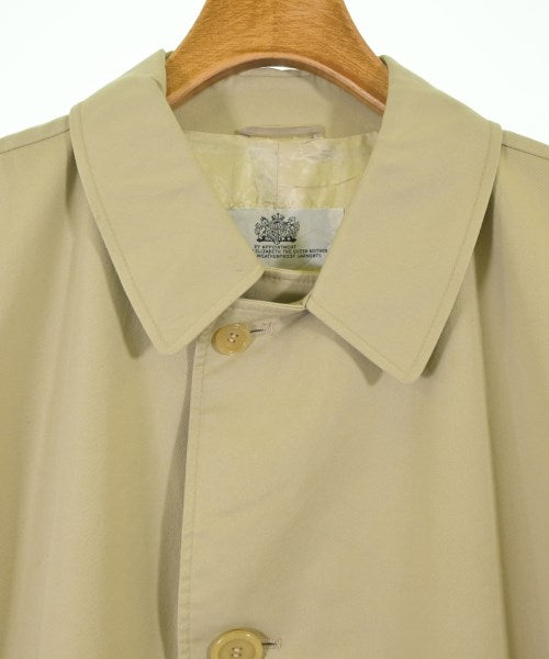 AQUASCUTUM 支撐領外套