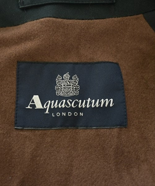 AQUASCUTUM 支撐領外套