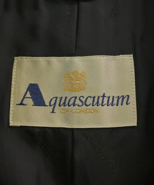 AQUASCUTUM 支撐領外套