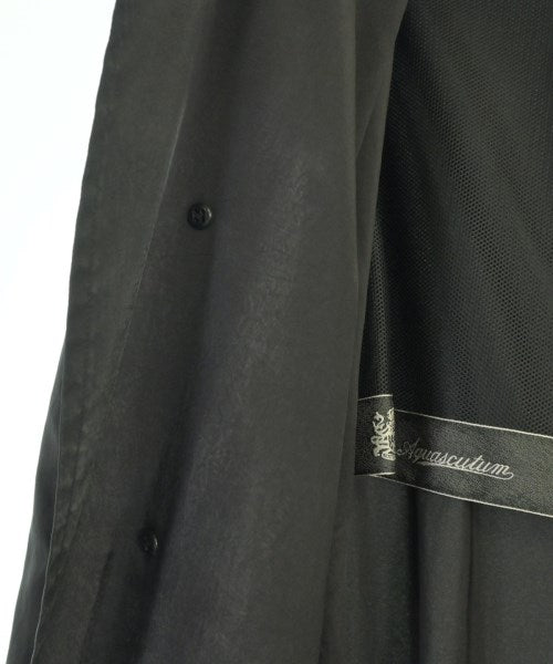 AQUASCUTUM 支撐領外套