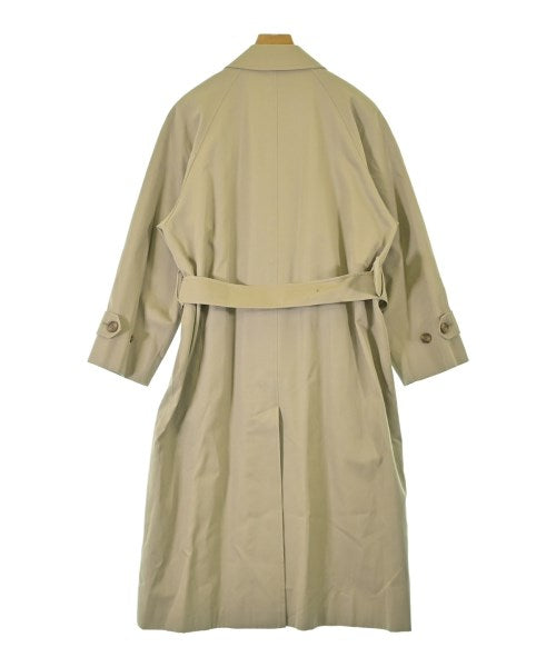 AQUASCUTUM 支撐領外套