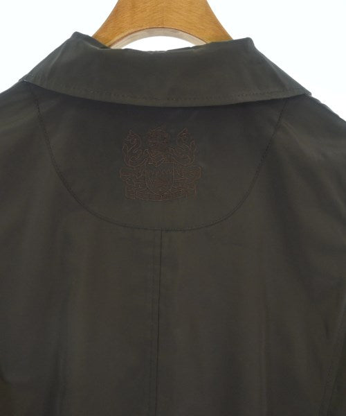 AQUASCUTUM 支撐領外套