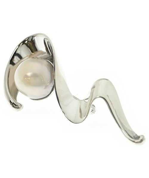TASAKI 胸針/胸花
