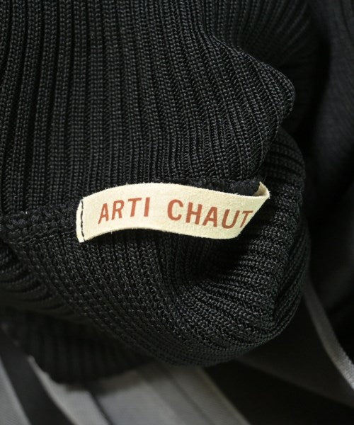 ARTI CHAUT 洋裝