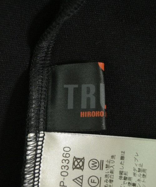 HIROKO KOSHINO TRUNK T恤/上衣
