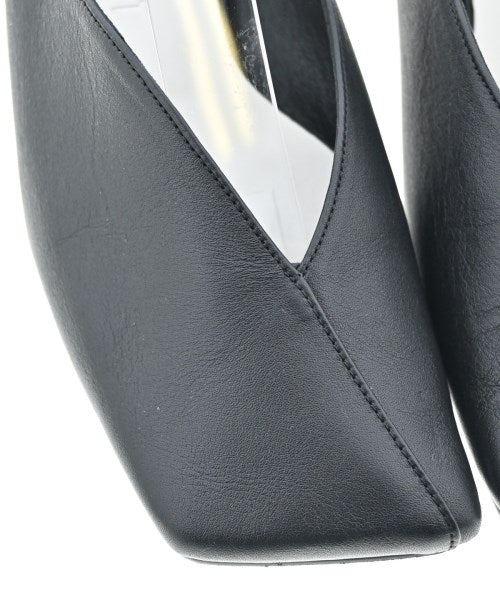 FLAT APARTMENT 高跟鞋