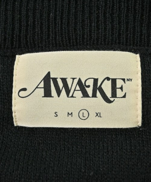 AWAKE 開襟衫