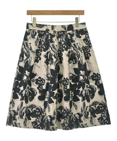 D.EXTERIOR 膝上裙