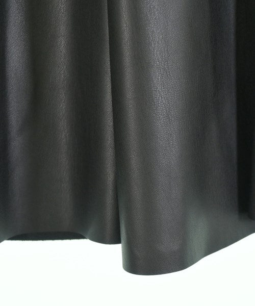 Pierre Mantoux 膝上裙