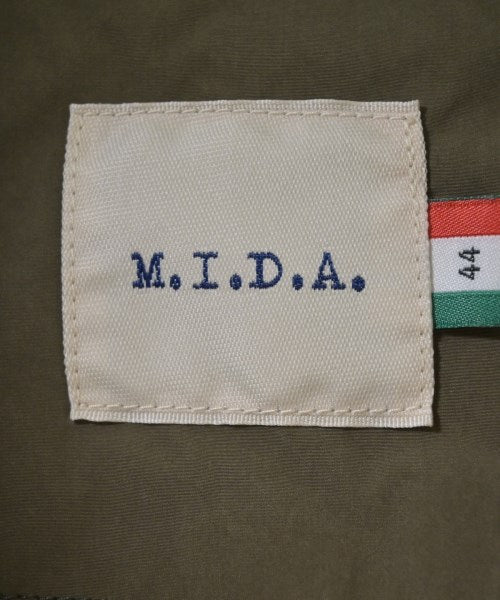 M.I.D.A. 支撐領外套
