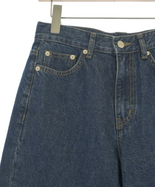 low classic 牛仔褲