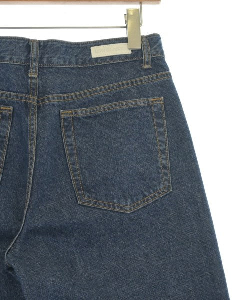 low classic 牛仔褲