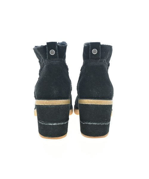 UGG 靴子
