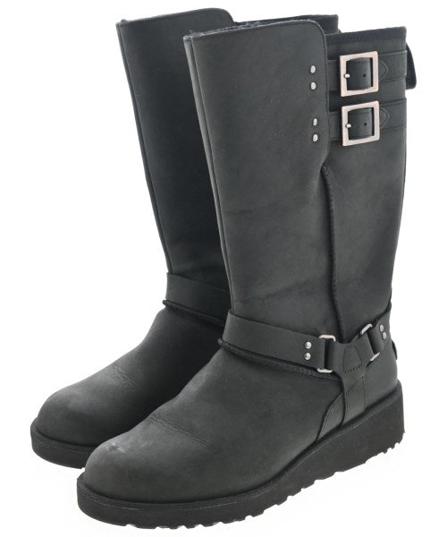 UGG 靴子