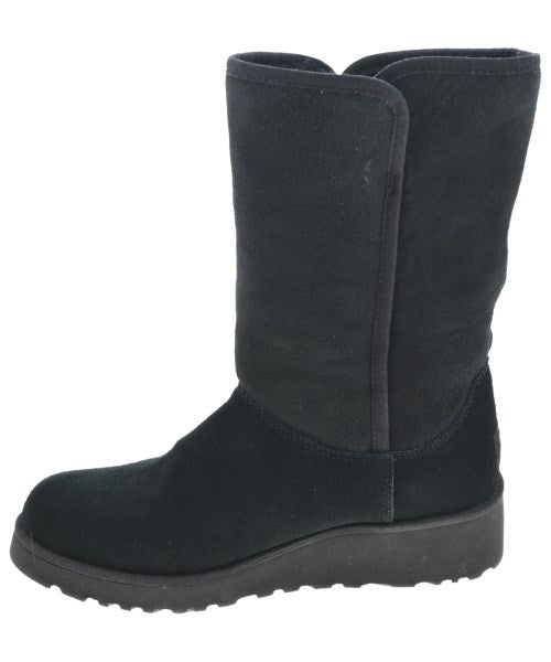 UGG 靴子