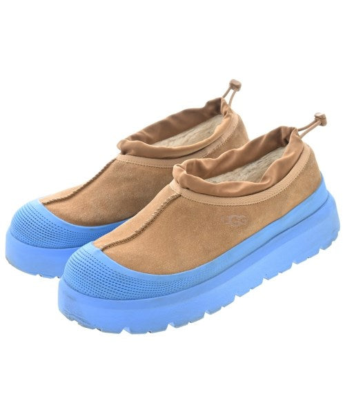 UGG 靴子