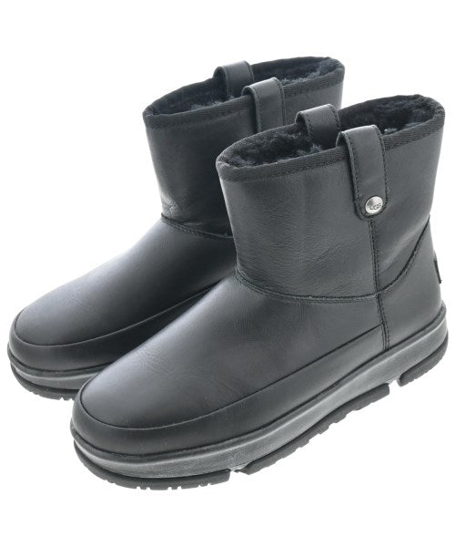 UGG 靴子