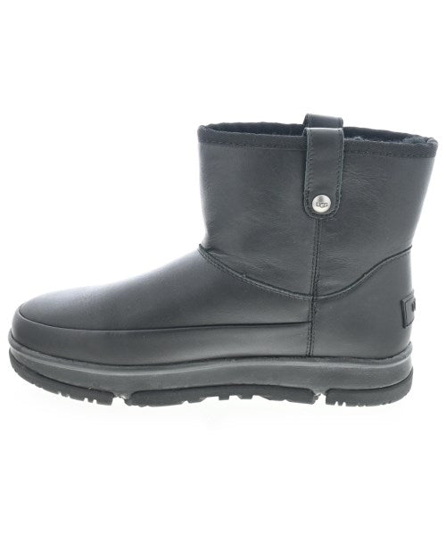UGG 靴子