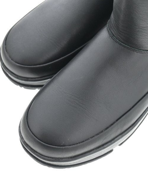 UGG 靴子