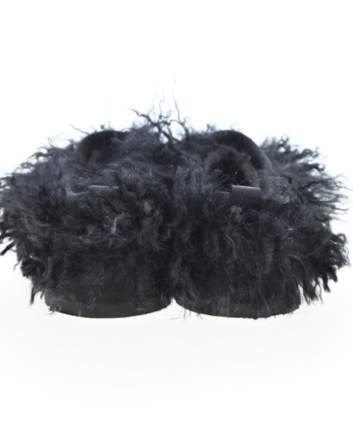 UGG 靴子