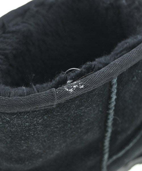 UGG 靴子