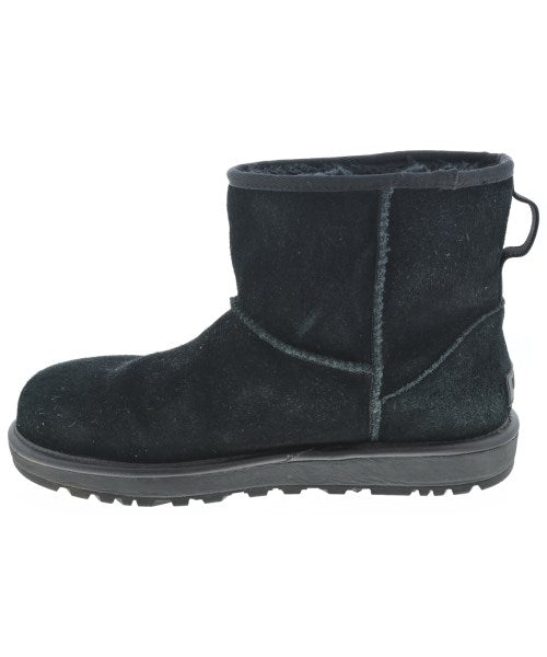 UGG 靴子
