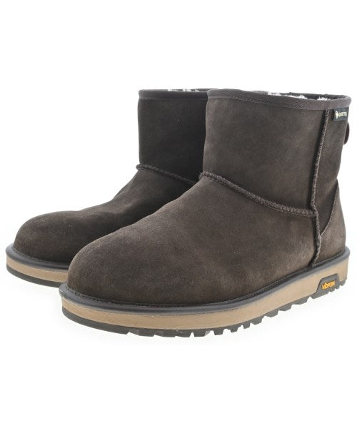 UGG 靴子