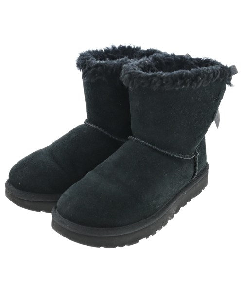 UGG 靴子