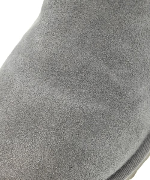 UGG 靴子