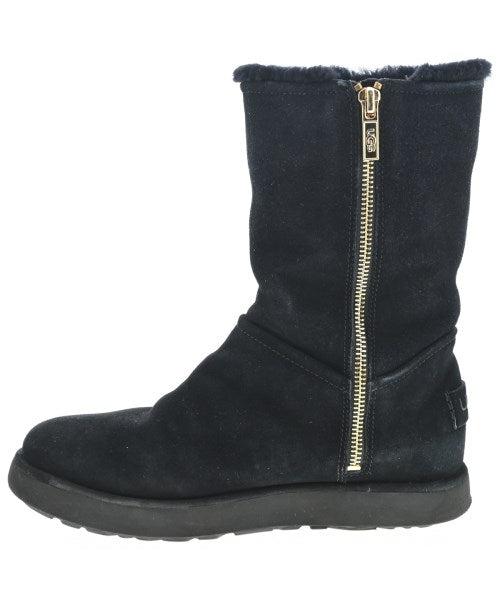 UGG 靴子