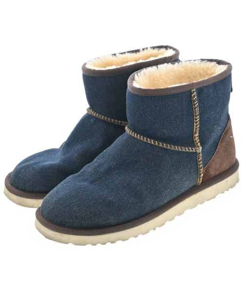 UGG 靴子
