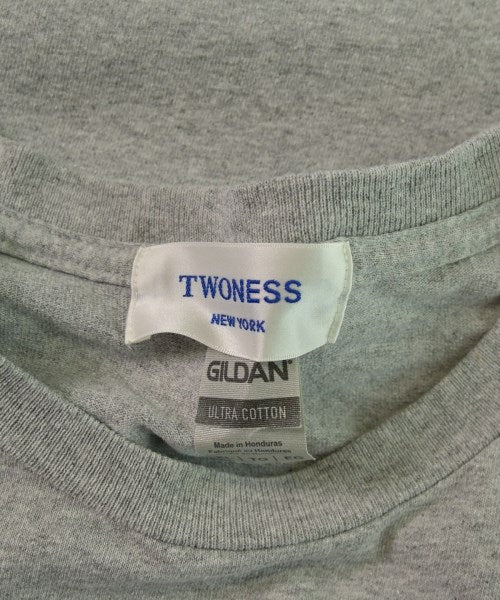TWONESS T恤/上衣