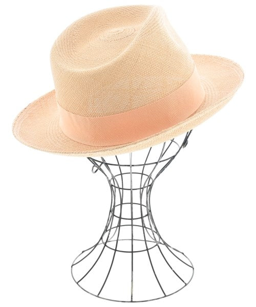 La cerise sur le chapeau 草帽