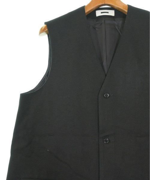 REVERBERATE 休夾克