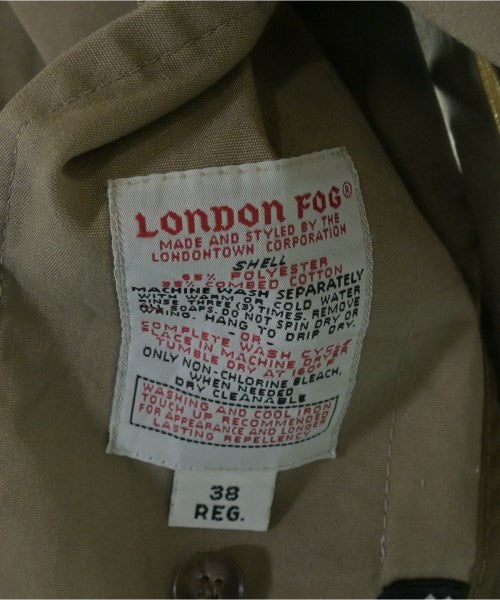 London Fog 支撐領外套