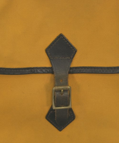 JOHN CHAPMAN 肩背包