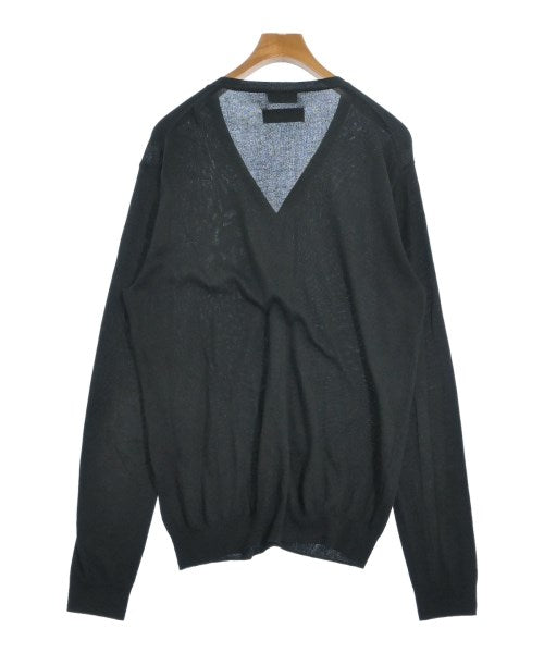 post amenities 開襟衫