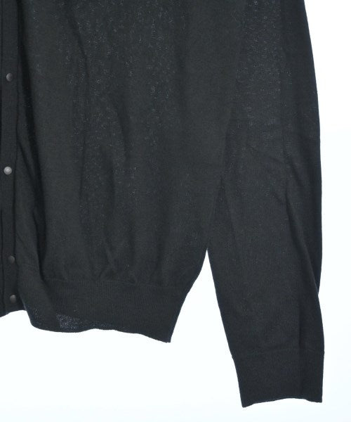 post amenities 開襟衫