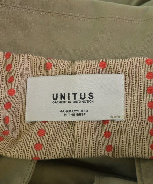 UNITUS 支撐領外套
