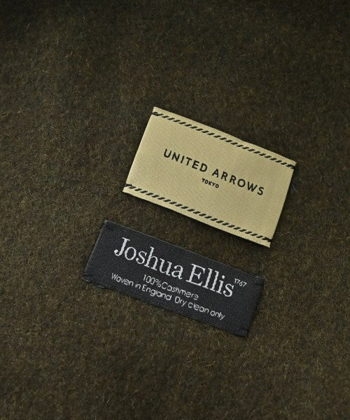 Joshua Ellis 披肩