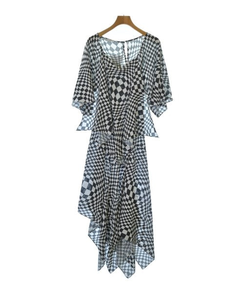 pushBUTTON 洋裝